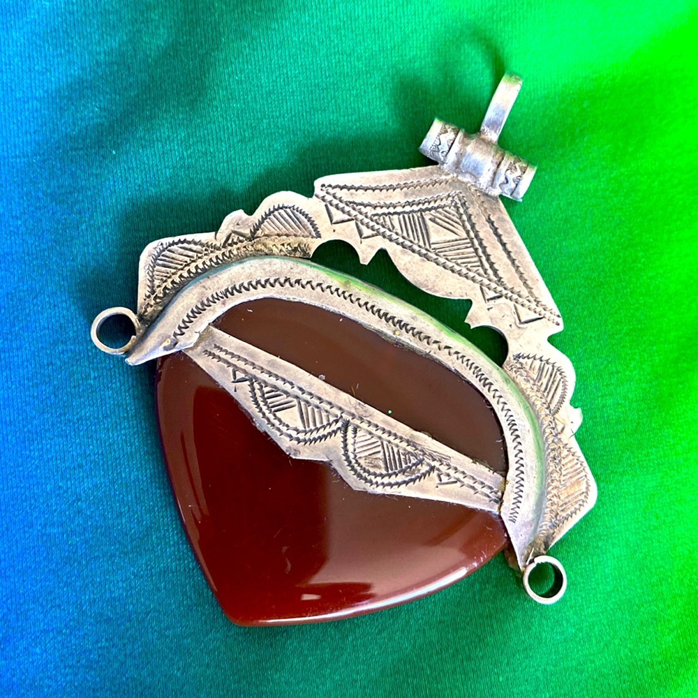 Agate set in Moroccan Silver 🇲🇦Pendant